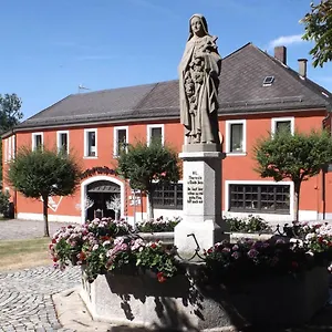 https://hotel-weisses-ross.com-bavaria.com