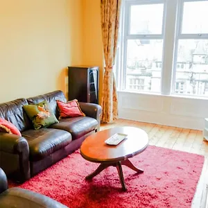Apartamento Newly Furnished 2 Bedroom On Leith Walk, Edimburgo