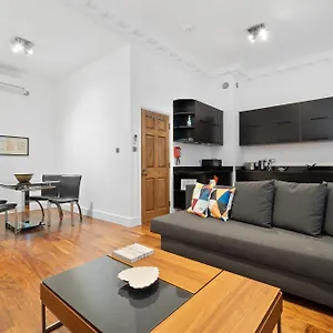 Casa vacanze 2, 48 Bishopsgate By Living 