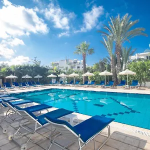 Pavlinia & 3*, Ayia Napa Cypern
