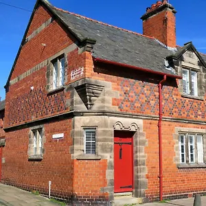 30 Overleigh Road Holiday home