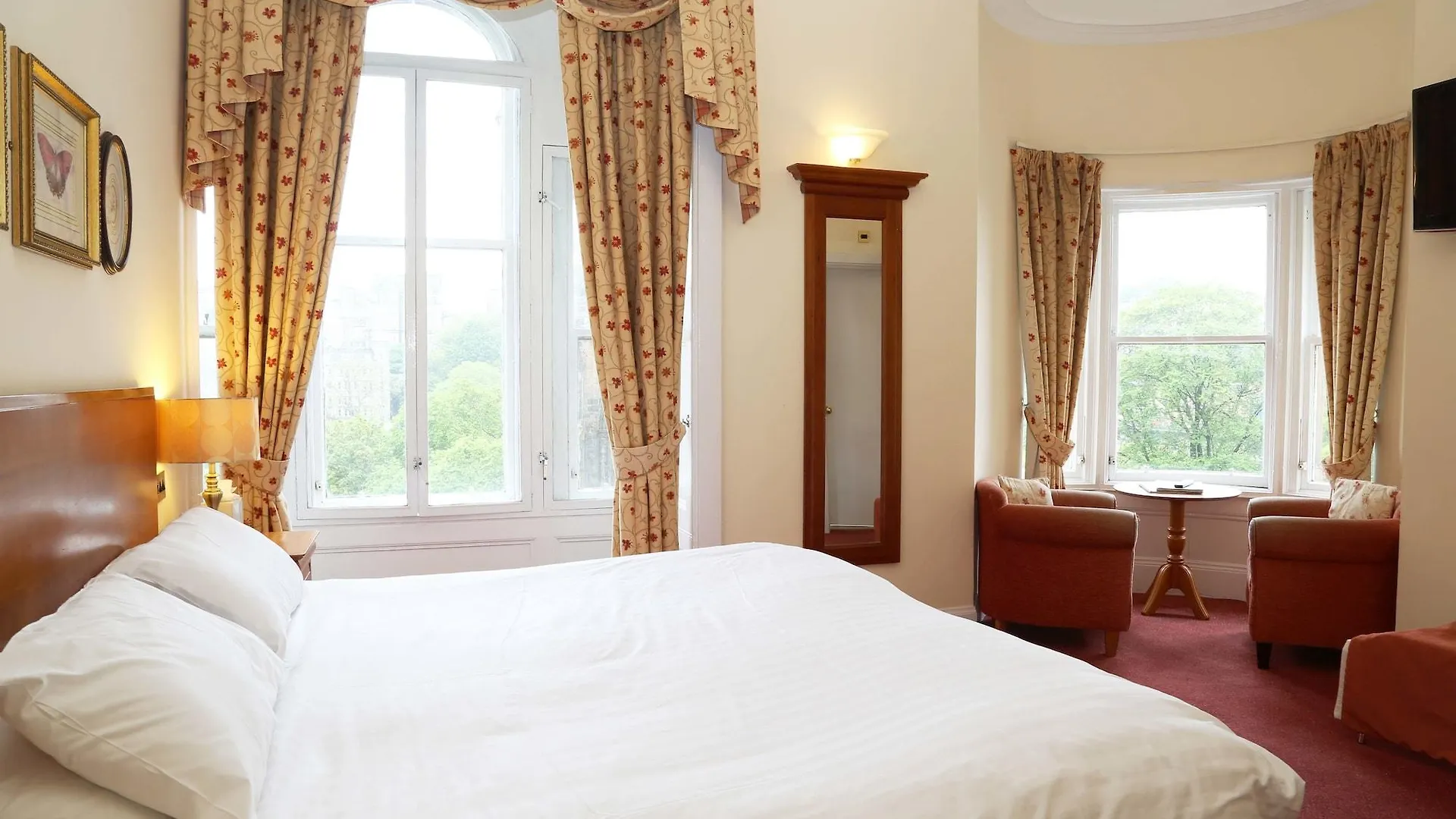 Old Waverley Hotel Edinburgh