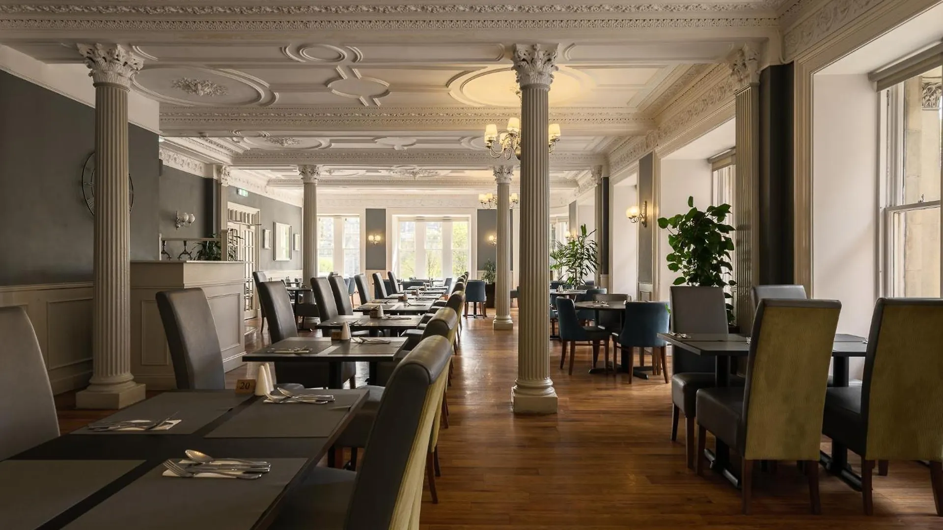 Old Waverley Hotel Edinburgh