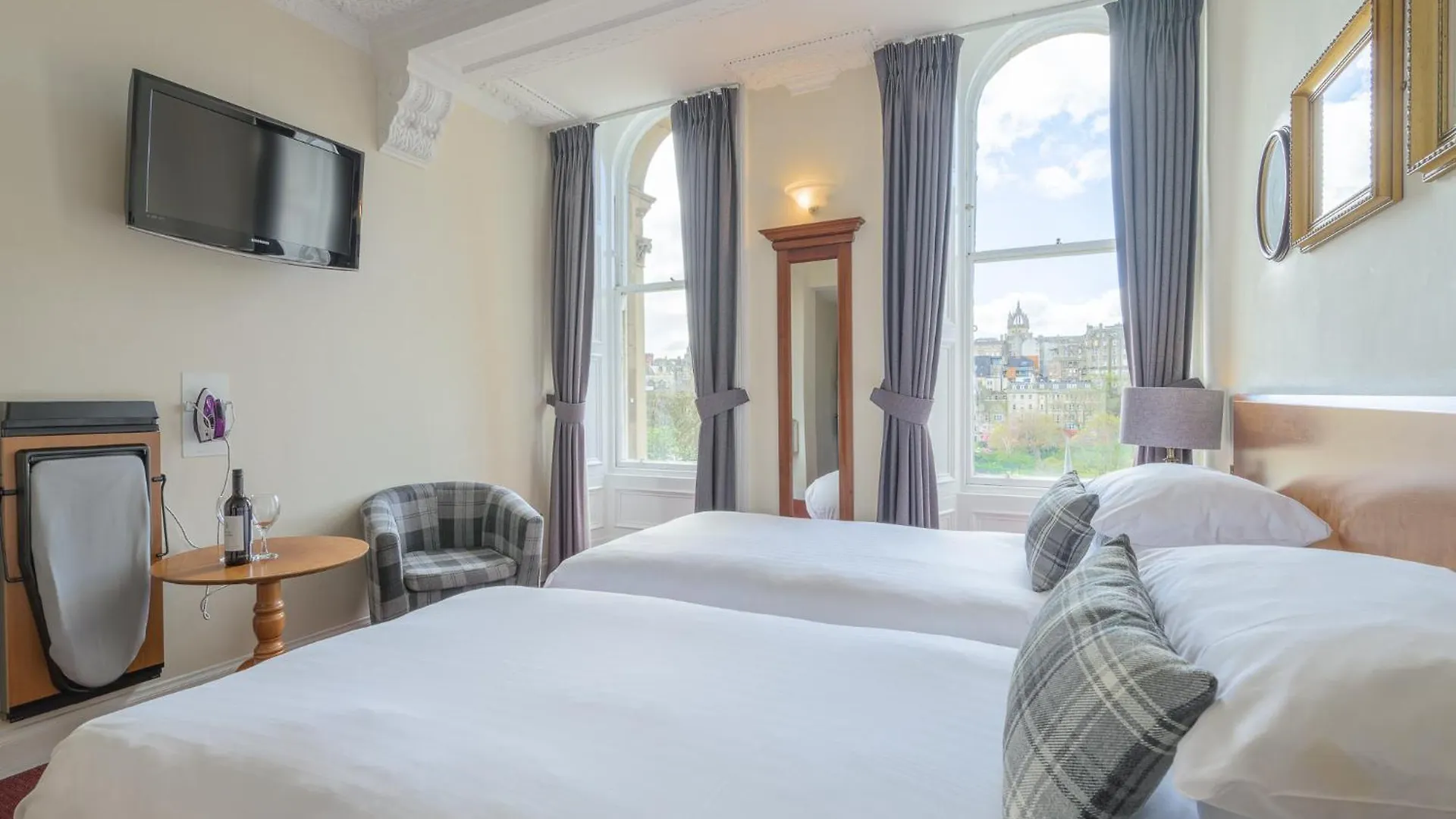 Old Waverley Hotel Edinburgh 3*,  Velká Británie