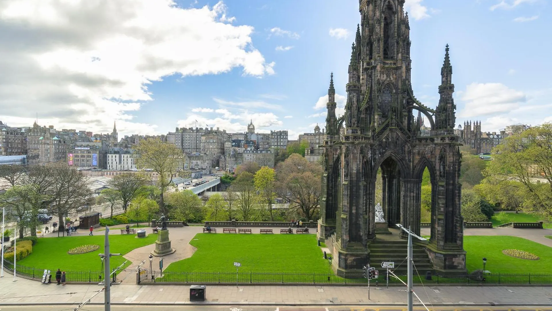 ***  Old Waverley Hotel Edinburgh United Kingdom
