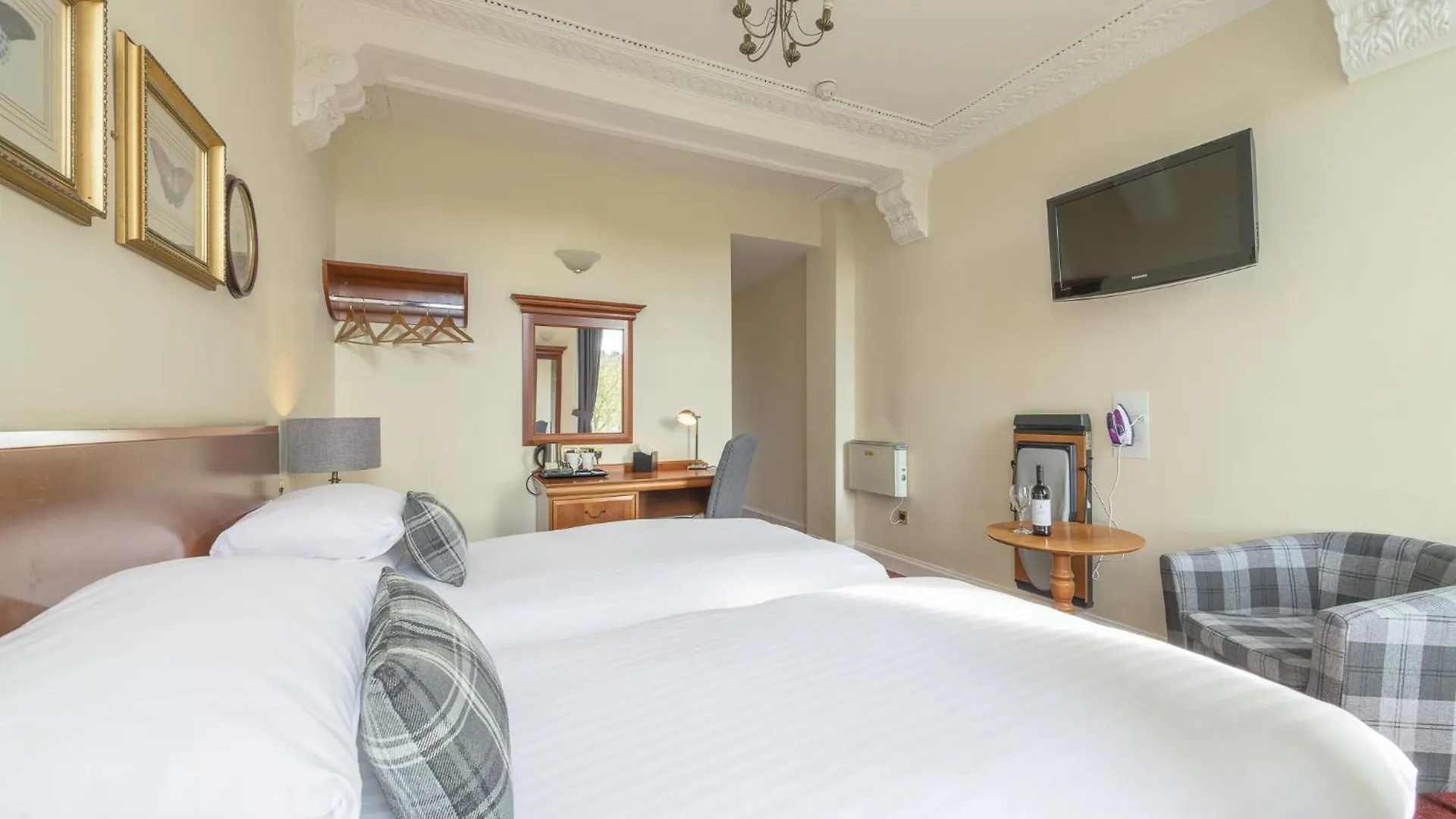 Old Waverley Hotel Edinburgh