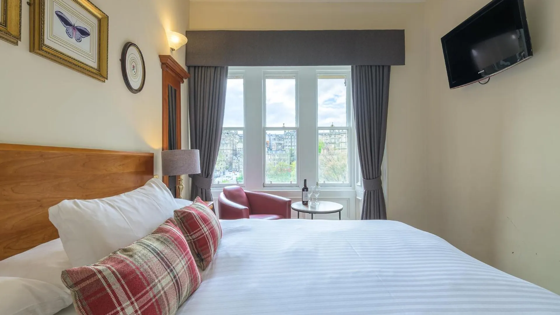 Old Waverley Hotel Edinburgh
